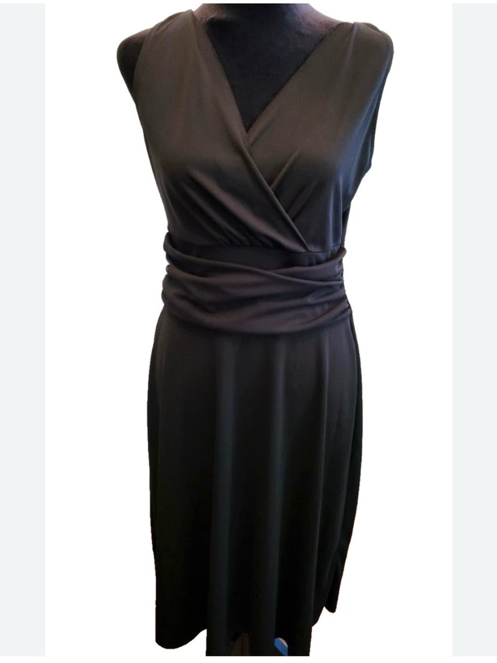 Bandolino Brown V-Neck Faux Wrap Ruched Midi Dress Size